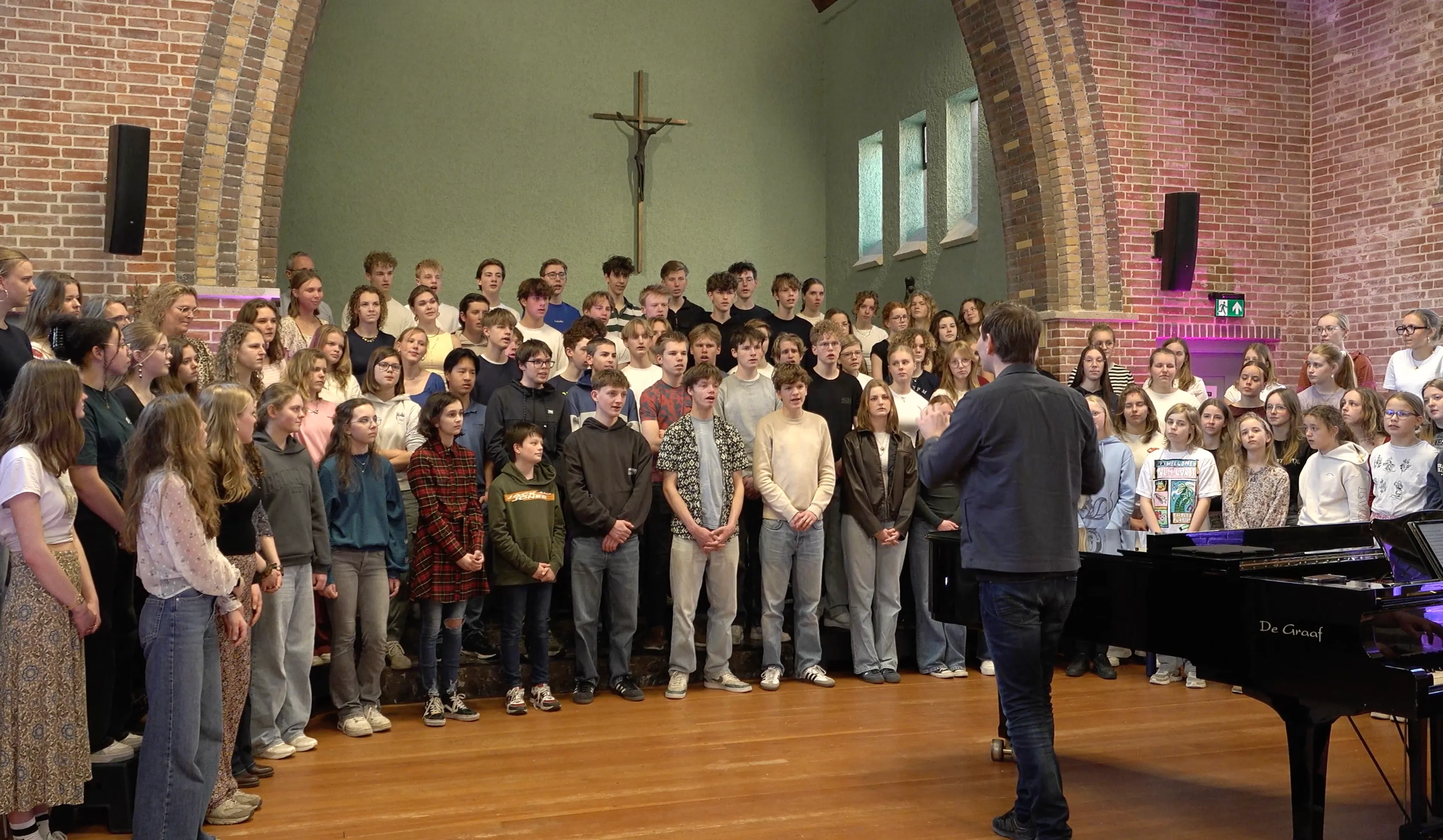 Greijdanus schoolkoor zingt 'Oceans' op prachtige wijze