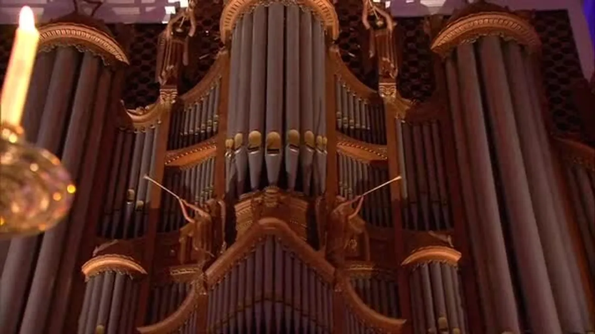 Luister '‘k Geloof in God Hij is mijn eerste Vader' - Nederland Zingt