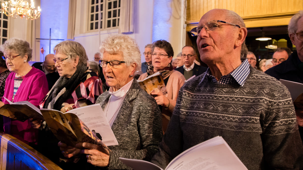 Luister God Enkel Licht Nederland Zingt