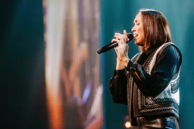 Ann Michelle vertelt: "Het lied dat je op de berg zingt, echoot met je mee door het dal"