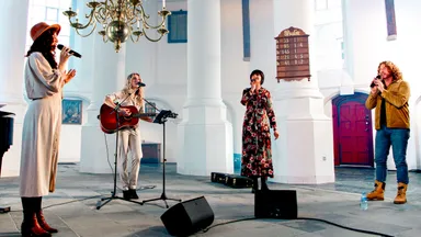 Organiseer een samenzangavond met Familie Van der Vijver in jouw kerk