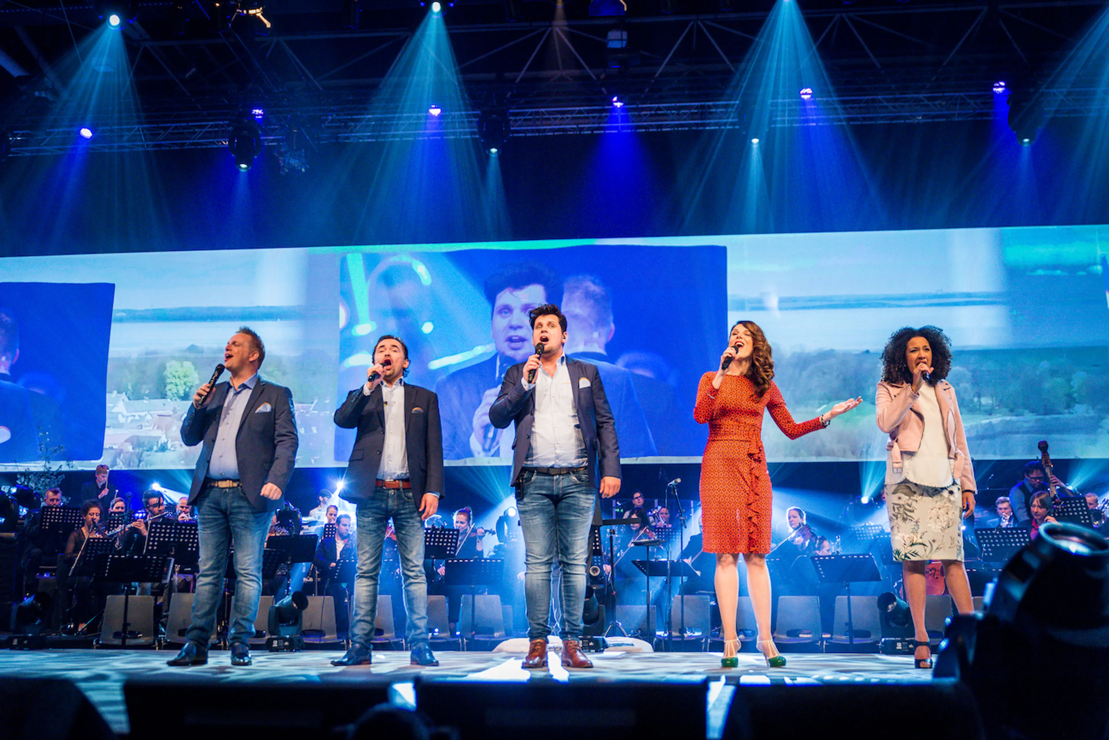Stem op jouw favoriete liederen van de Nederland Zingt Dag 2017!