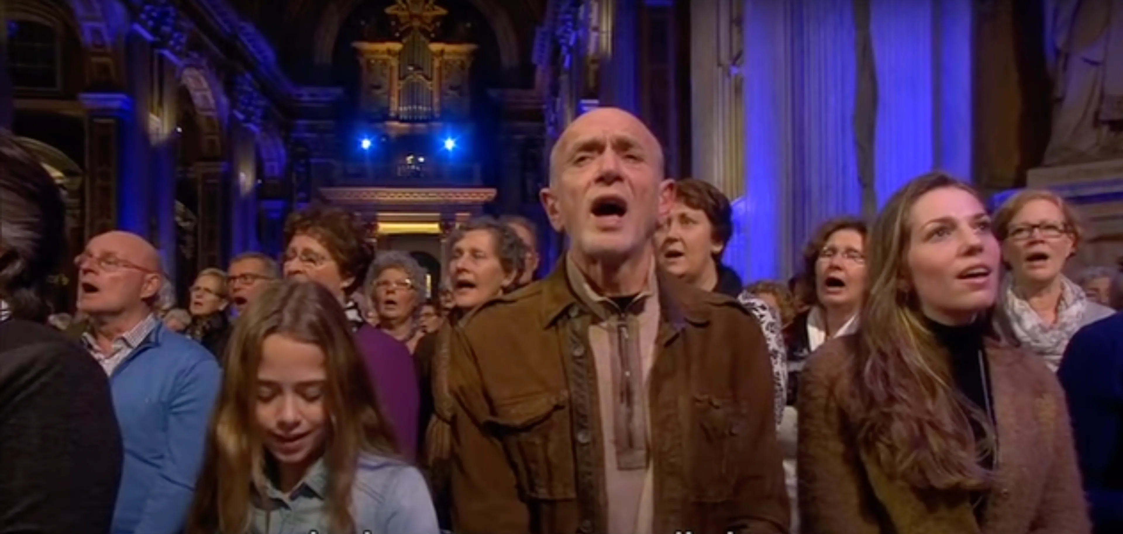 Luister naar onze top 25 traditionele kerstliederen!