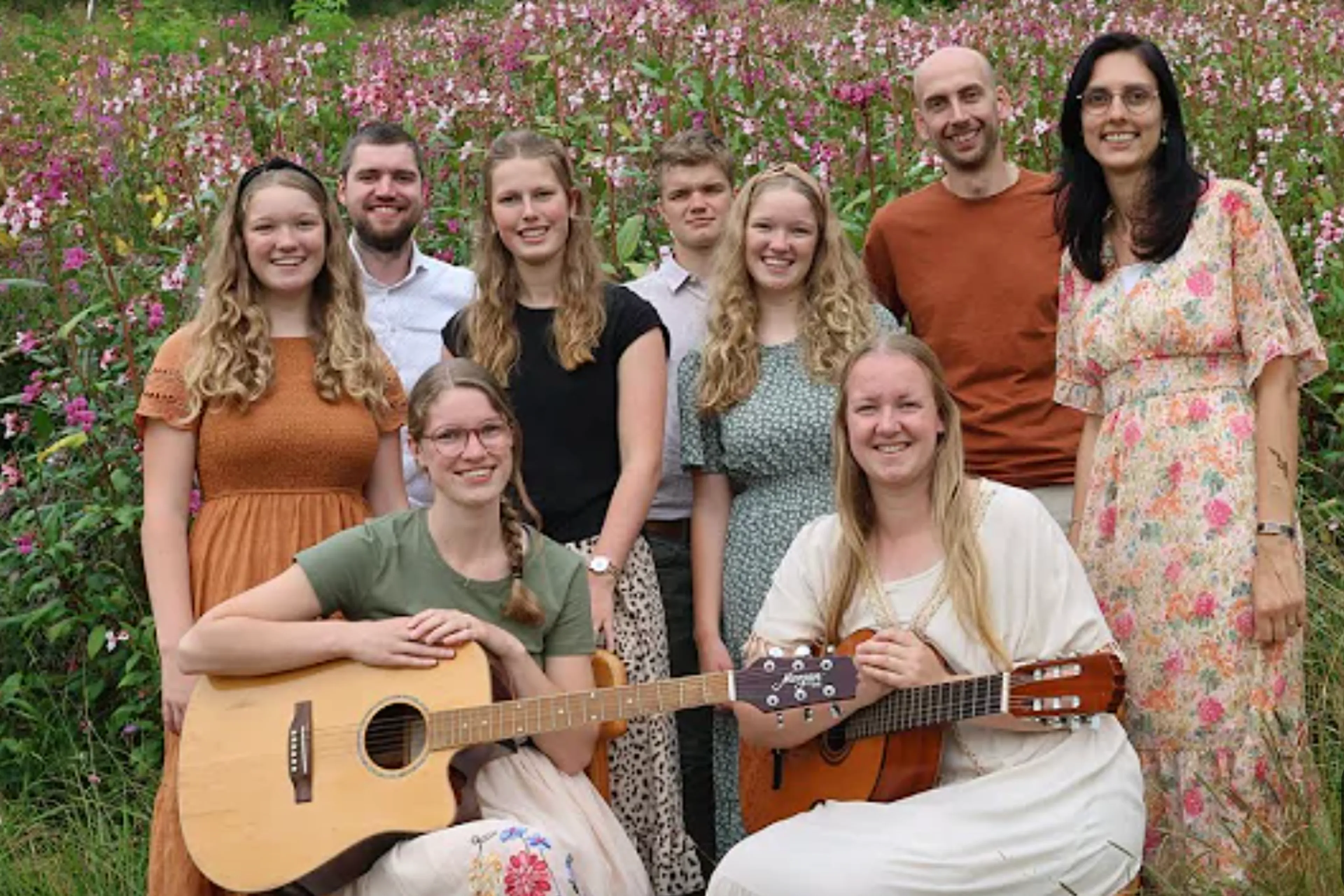 Prachtig: 'Al de weg leidt mij mijn Heiland' door Genadeklanken