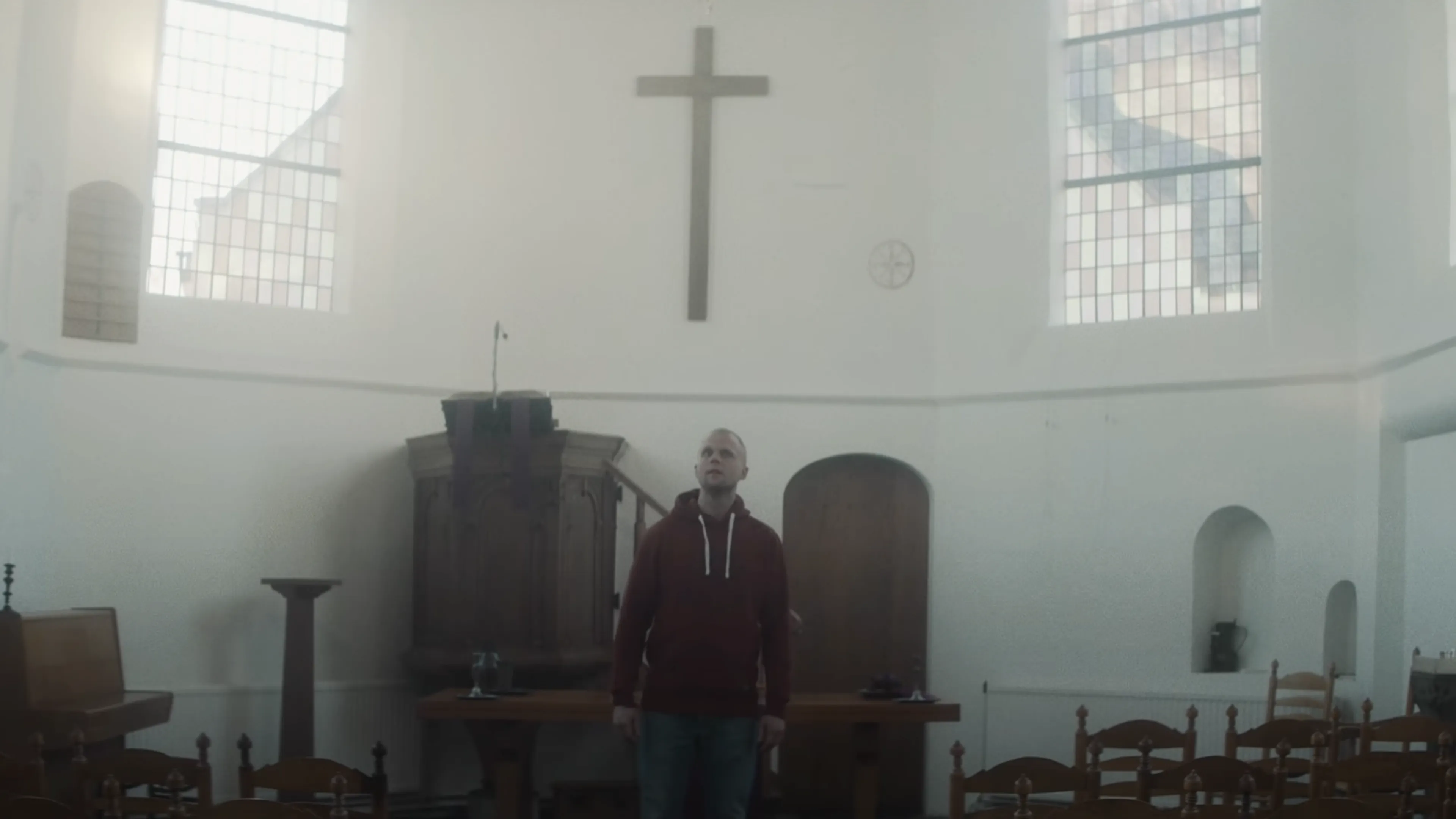 LEV brengt nieuw lied 'Nog altijd wie U was' uit met ontroerende videoclip