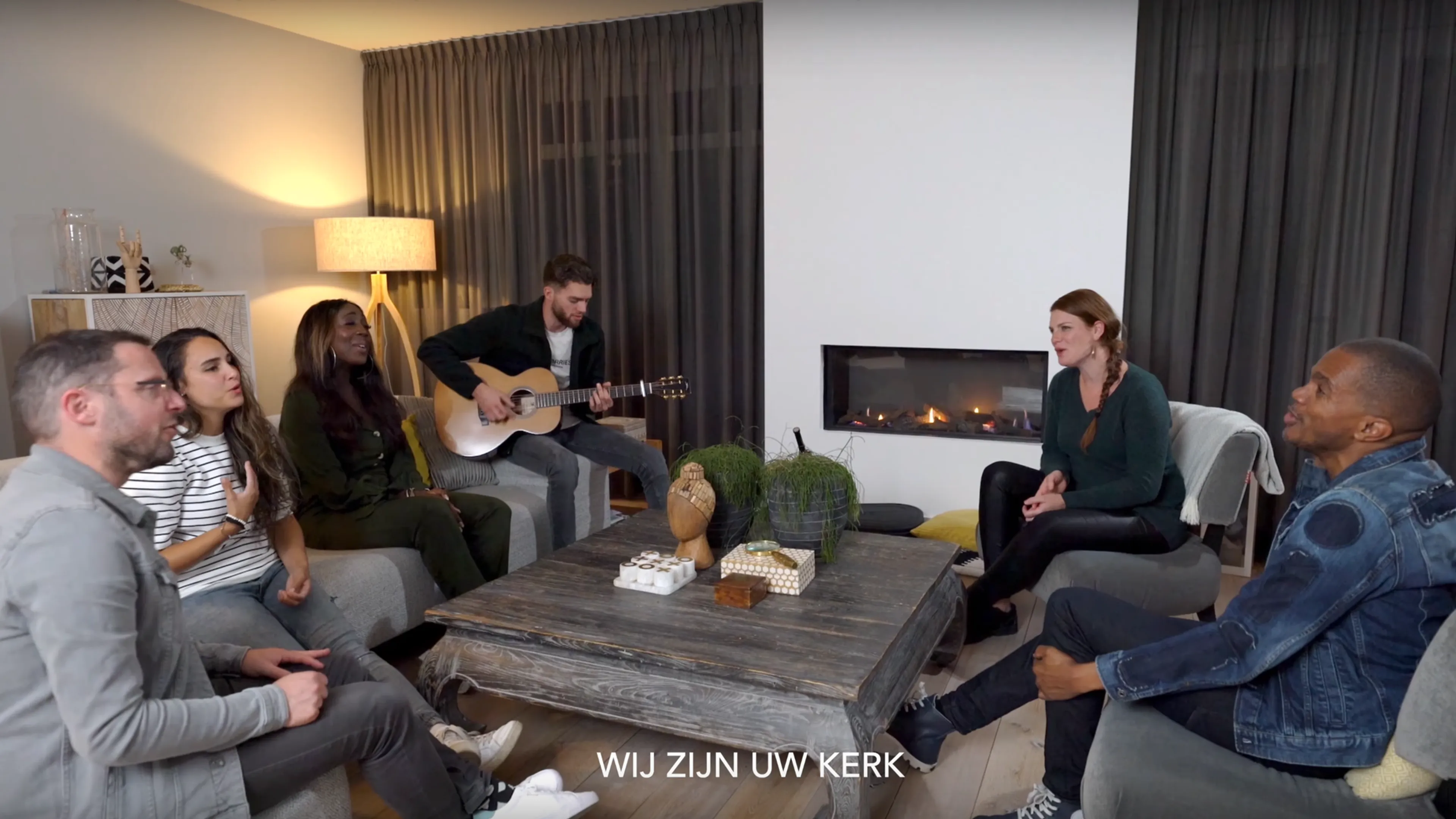 'Wij zijn uw kerk' is een mooi nieuw lied van het ADEM Project