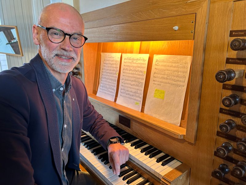 'Ik ga slapen, ik ben moe', organist Arjan Breukhoven schreef muziek voor zijn stervende vader