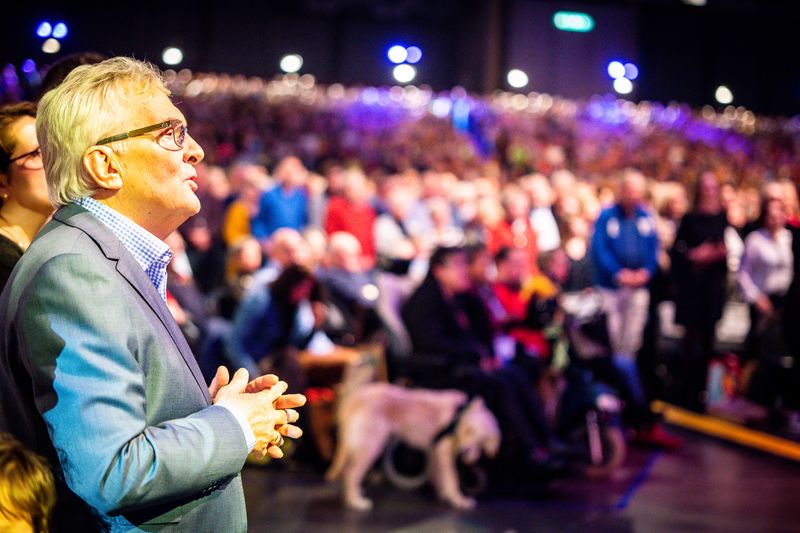 Nederland Zingt komt met speciale uitzending na overlijden Arie van der Veer