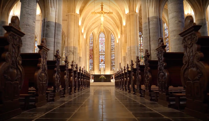 Ontroerend! Dit lied over geloven vroeger en nu